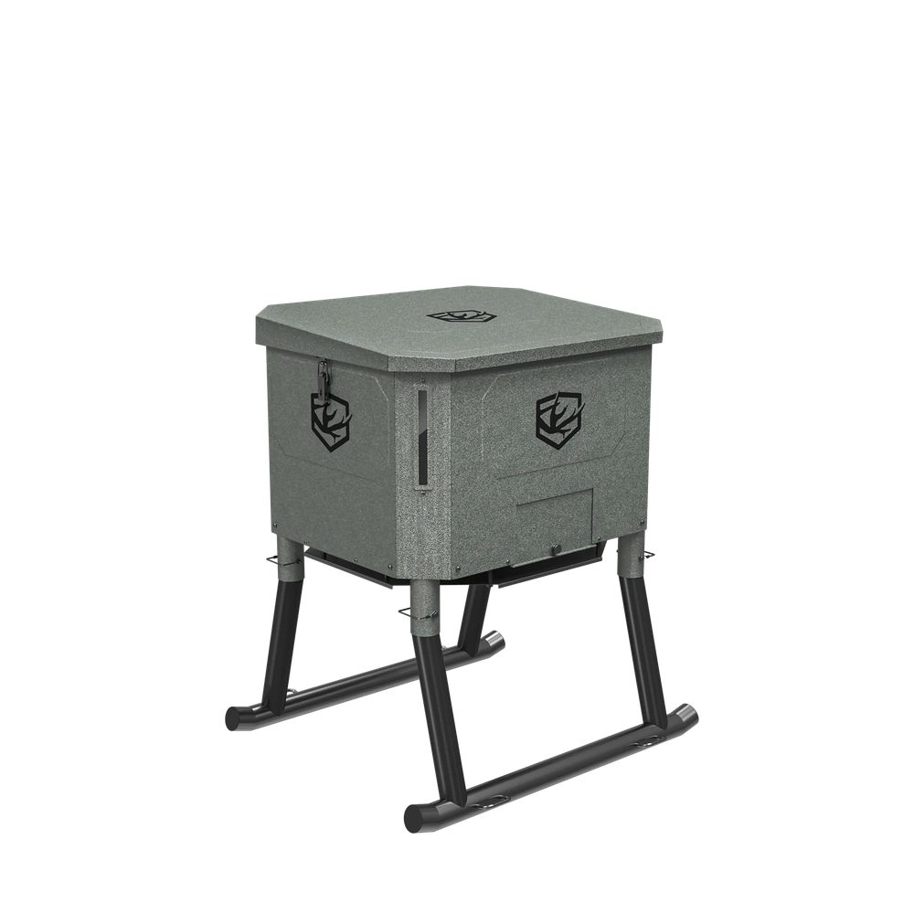Backwoods Ritual E-Z Fill 300lb Skid Feeder