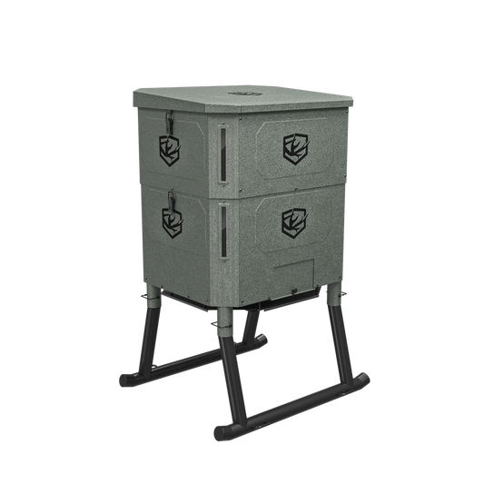 Backwoods Ritual E-Z Fill 600lb Skid Feeder